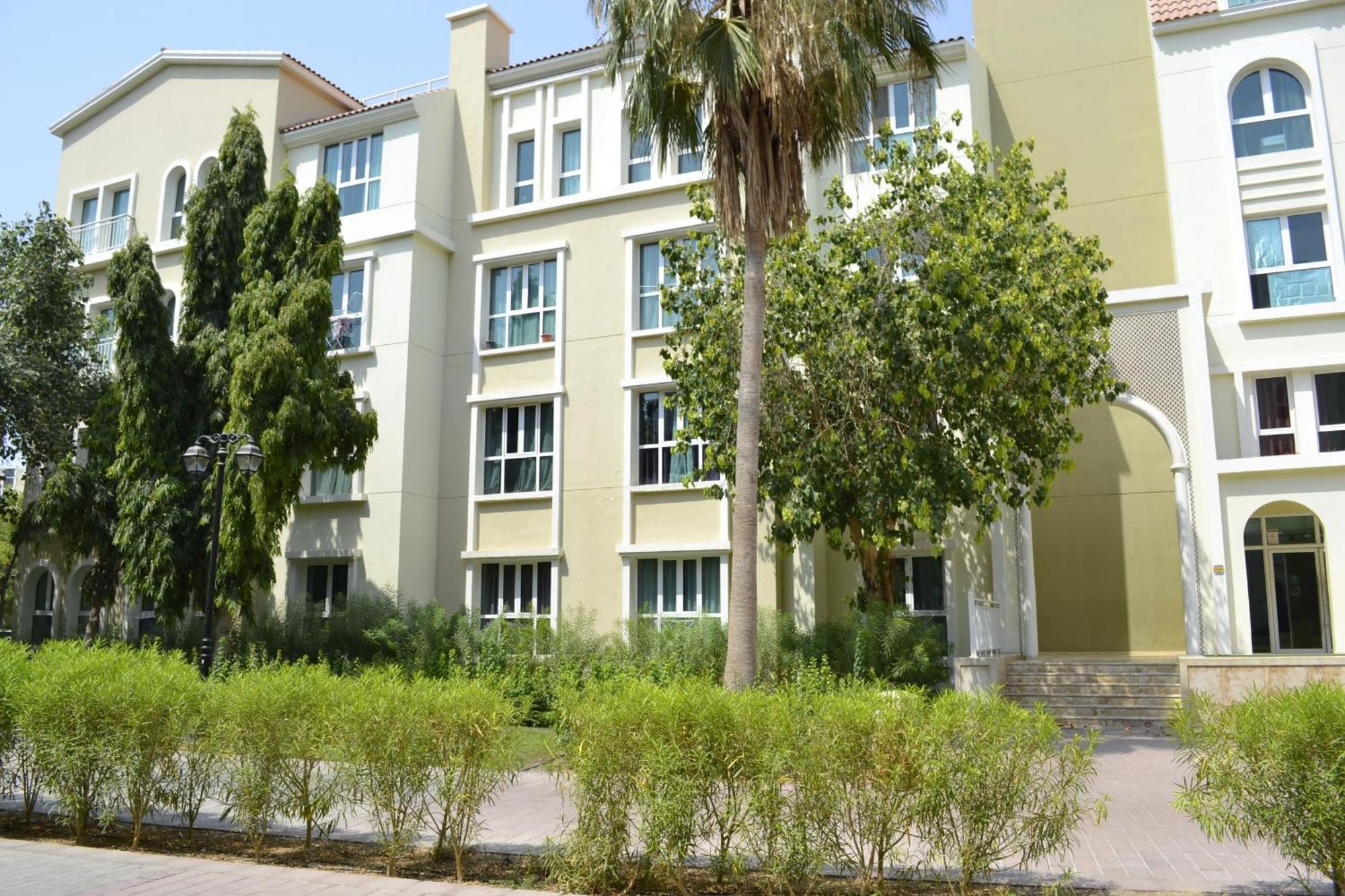 Stunning Close To Metro Apartment *